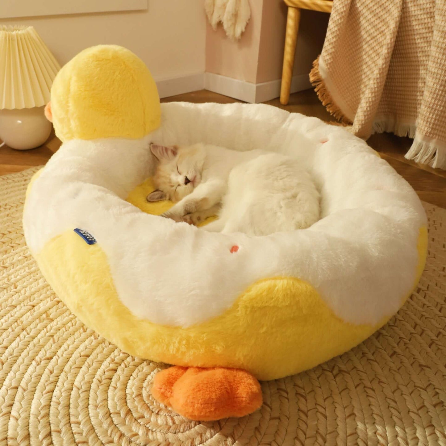 All Season Cat Bed - Cat bed