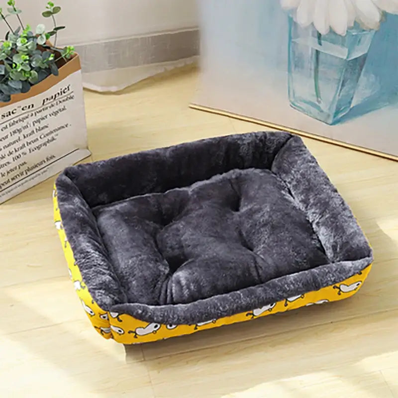 Dog Bed/Sofa - Yellow / S 45x35cm