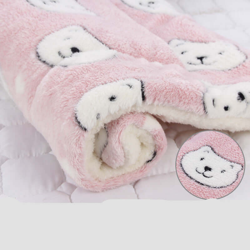 Thick Blanket for Cats And Dogs - Pink bear / 32x25cm - Pet Bed